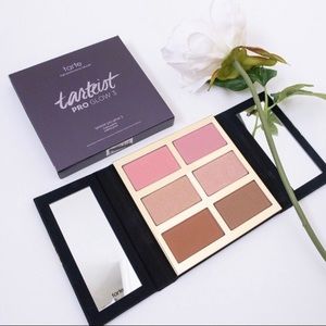 ✨ tarte ✨ Tarteist Pro Glow 3 cheek palette